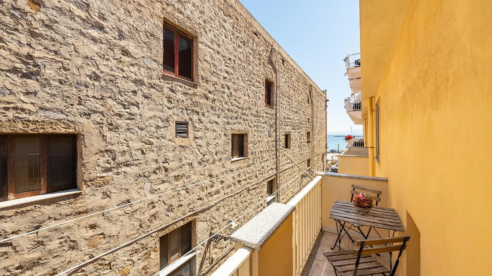 فندق مبيت وإفطار كارلوفورتي Carilla B&B إيطاليا