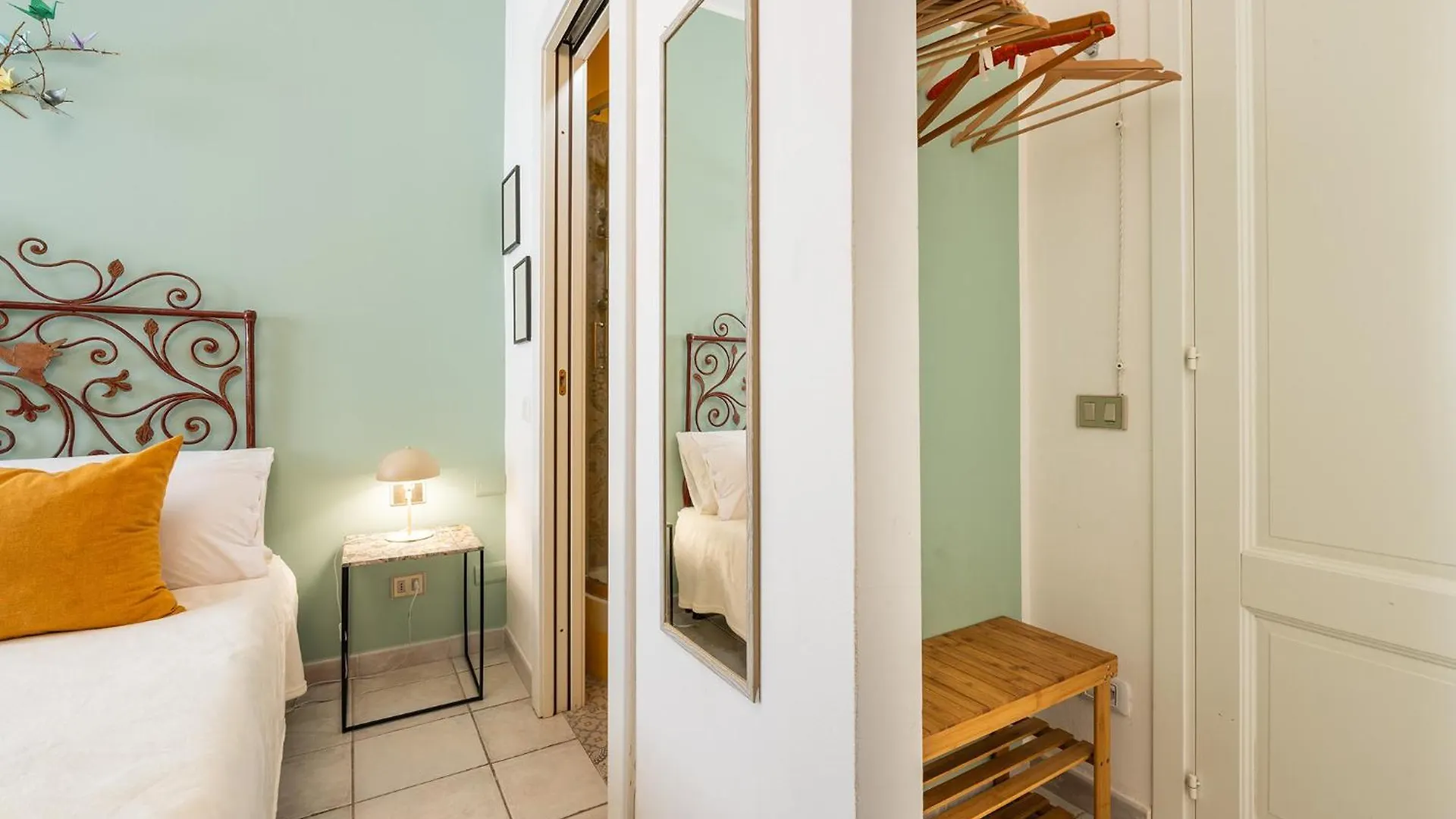 Carilla B&B Carloforte  Italia